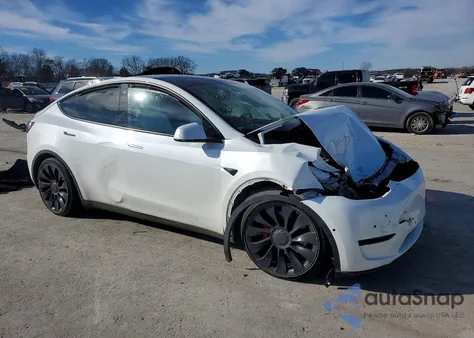 2022 Tesla Model Y from USA, damaged, VIN 7SAYGDEF2NF455348